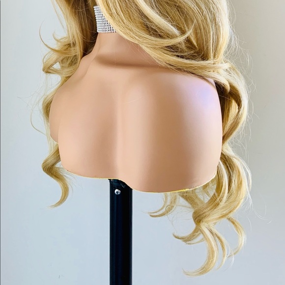 Gorgeous Ombre Blonde Versatile 13x4 Lace Front Premium Fiber Wig for Daily Wear - Picture 6 of 10